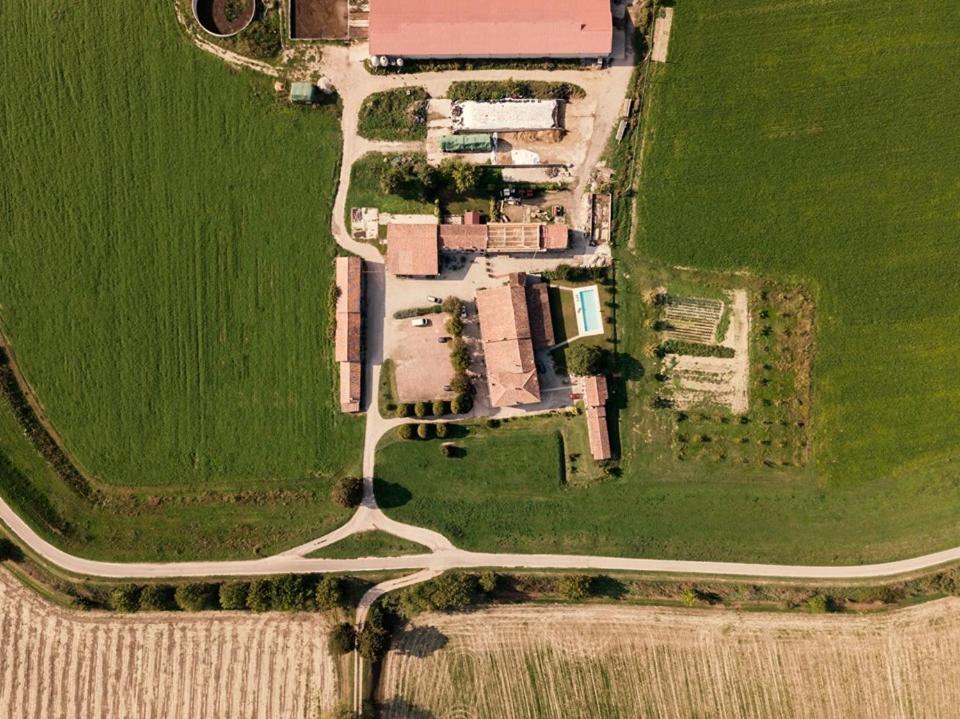 Villa Agriturismo Albero Del Latte Bagnolo San Vito Exterior foto